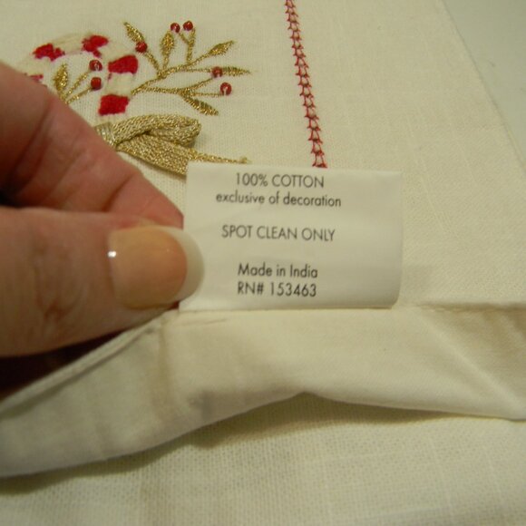 Holiday Happiness Hand Crafted Placemat Set of 4 Candy Cane Christmas NIP - Picture 5 of 6